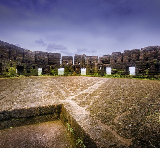 Explore the historic Bekal Fort in Kerala, a must-see attraction on your West Coast road trip.